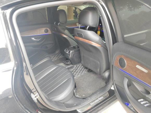 [上海·沪D] 二手奔驰奔驰E级2017款 E 300 L 豪华型