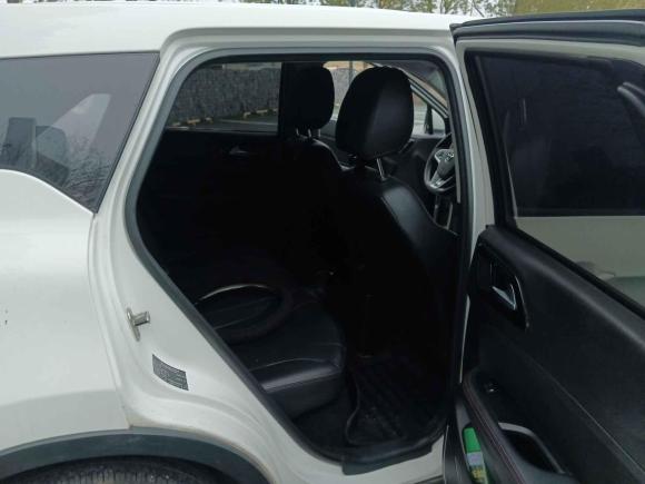 [南京·苏A] 二手中华中华V32016款 1.5L 手动智能型