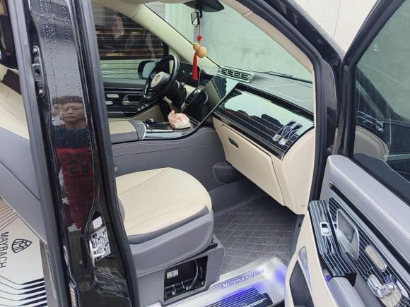 [南通·苏F] 二手奔驰威霆2023款 2.0T 精英版 7座