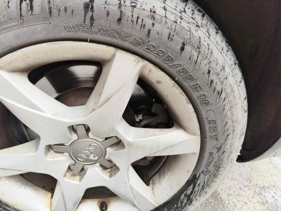 [杭州·浙A] 二手奥迪奥迪A6L2010款 2.0 TFSI 自动标准型