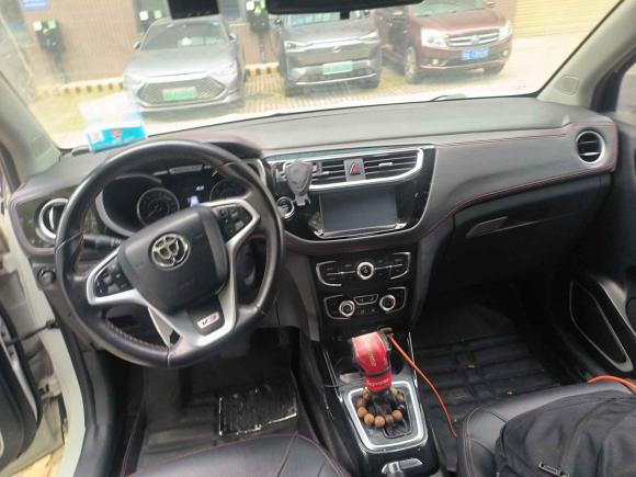 [广州·粤S] 二手中华中华V32016款 1.5T 自动旗舰型