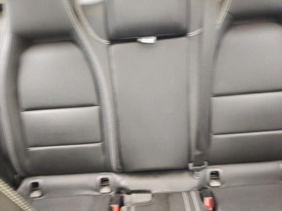 [上海·沪E] 二手奔驰奔驰GLA2016款 GLA 200 时尚型