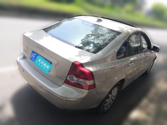 [上海·沪E] 二手沃尔沃沃尔沃S402006款 2.4i