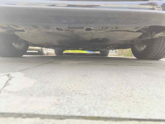 [南昌·湘N] 二手标致标致5082011款 2.3L 自动旗舰版