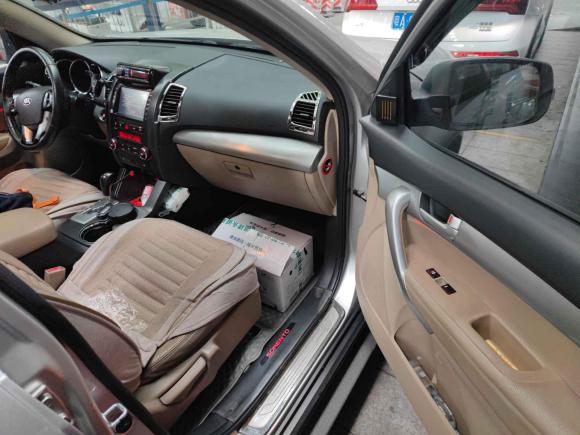 [广州·粤A] 二手起亚索兰托2010款 2.2T 柴油豪华版