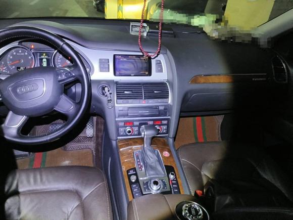 [深圳·粤B] 二手奥迪奥迪Q72014款 35 TFSI 进取型