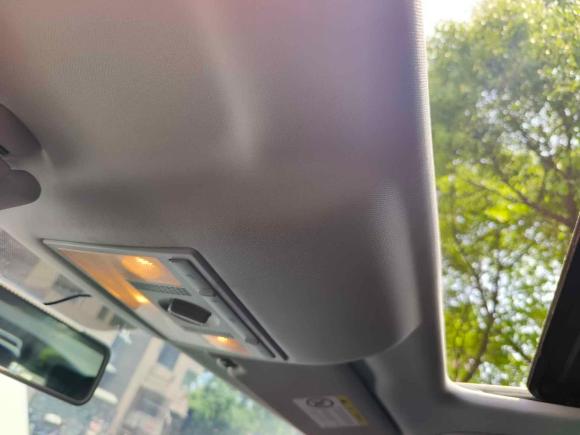 [上海·陕F] 二手大众桑塔纳2015款 1.6L 手动舒适版