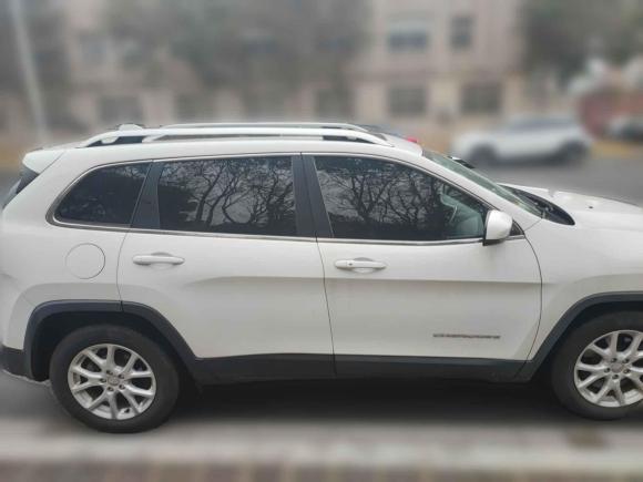 [无锡·苏B] 二手Jeep自由光2016款 2.4L 领先智能版