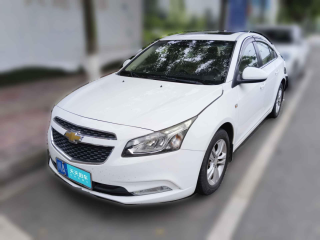 雪佛兰科鲁兹2015款 1.5L 经典 SE MT