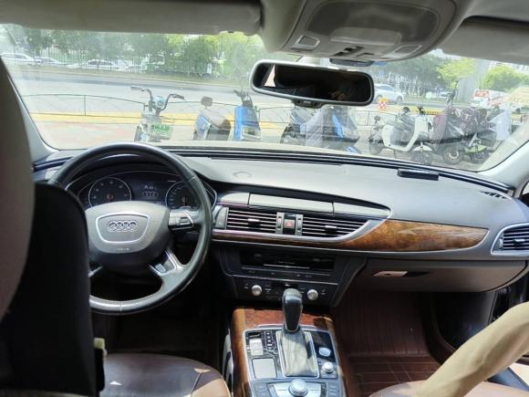 [南京·苏A] 二手奥迪奥迪A6L2016款 30 FSI 舒适型