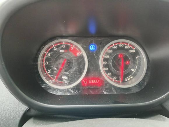 [西安·陕A] 二手名爵名爵3SW2015款 1.5L AMT精英型