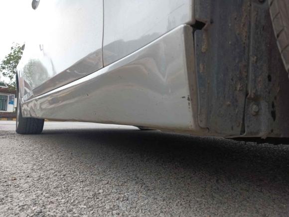 [苏州·苏E] 二手宝马宝马5系2006款 523Li 豪华型