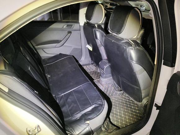 [广州·渝A] 二手大众桑塔纳2018款 1.5L 手动风尚版