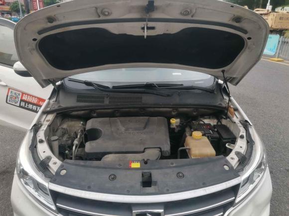 [深圳·粤B] 二手宝骏宝骏7302019款 1.5L 手动时尚型 7座 国V