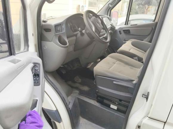 [无锡·苏B] 二手福田图雅诺2021款 2.0T手动通途长轴中顶5/6/7座4F20TC3