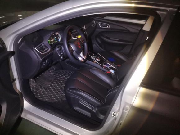 [上海·沪A] 二手荣威荣威Ei52021款 超爽版