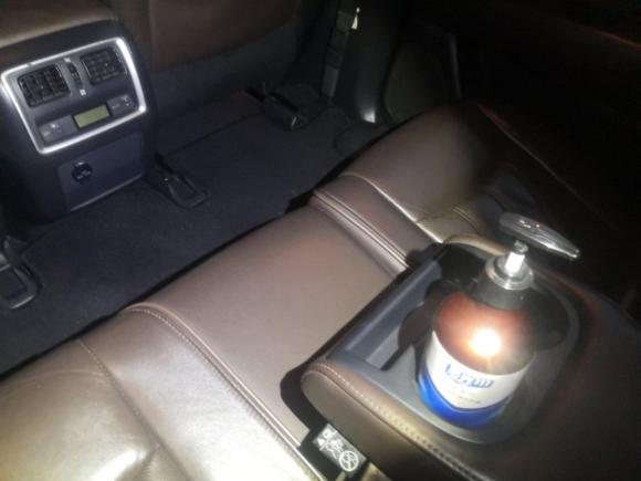 [上海·沪A] 二手英菲尼迪英菲尼迪QX602014款 2.5 S/C Hybrid 两驱卓越版