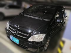 [济南·鲁N] 奔驰威霆2011款 2.5L 7座行政版