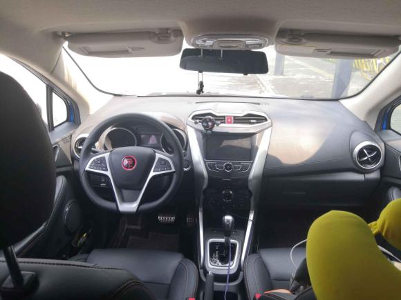 [成都·川A] 二手比亚迪元2017款 1.5L 自动酷炫互联型