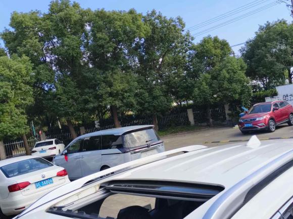 [上海·鄂S] 二手广汽传祺传祺GS52019款 270T 自动豪华版