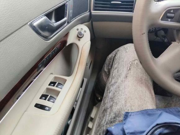 [义乌·浙G] 二手奥迪奥迪A6L2011款 2.8 FSI 豪华型