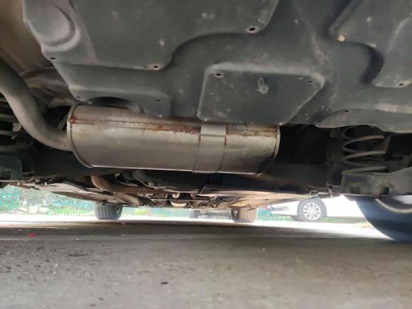 [南昌·赣E] 二手标致标致4082014款 1.8L 手动领先版