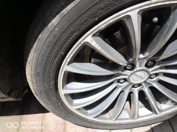 [上海·川Y] 二手众泰众泰Z7002016款 1.8T DCT典雅型