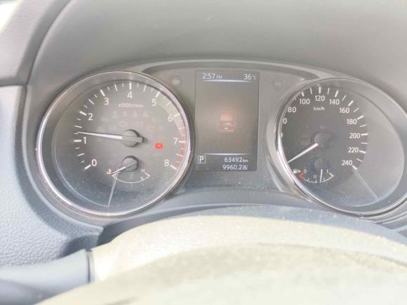 [武汉·鄂A] 二手日产逍客2016款 2.0L CVT精英版