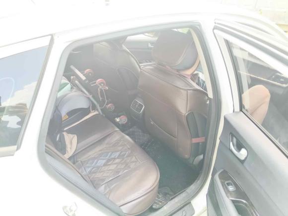 [嘉兴·浙F] 二手起亚起亚K52017款 2.0L 自动15周年特别版LUX