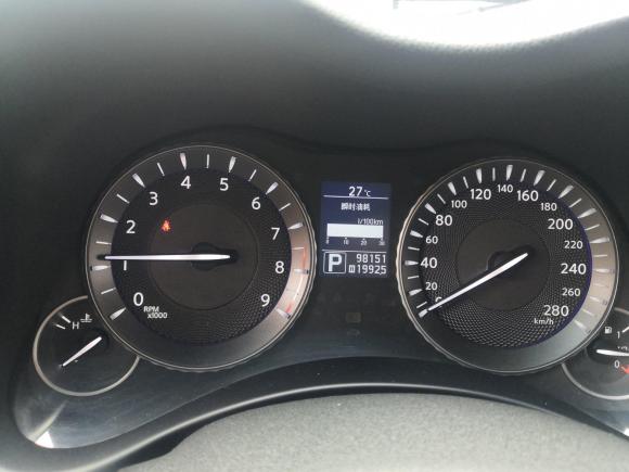 [成都·川A] 二手英菲尼迪英菲尼迪Q702013款 Q70L 2.5L 雅致版