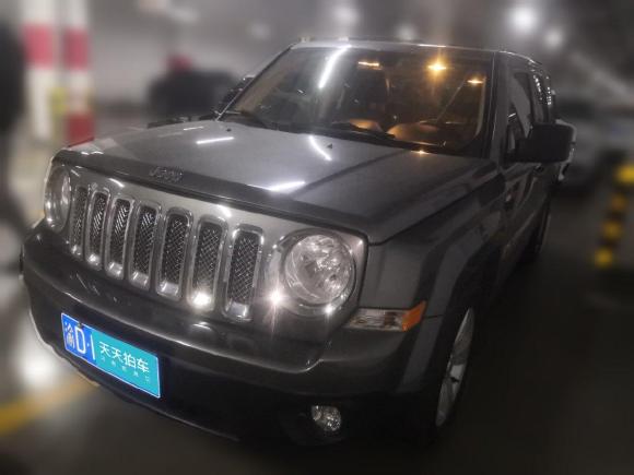 [重庆·渝D] 二手Jeep自由客2014款 2.4L 豪华导航版