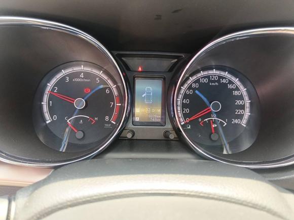 [深圳·粤P] 二手启辰启辰T702015款 2.0L CVT睿行版