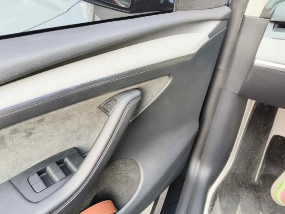 [南通·苏F] 二手特斯拉Model Y2024款 后轮驱动版