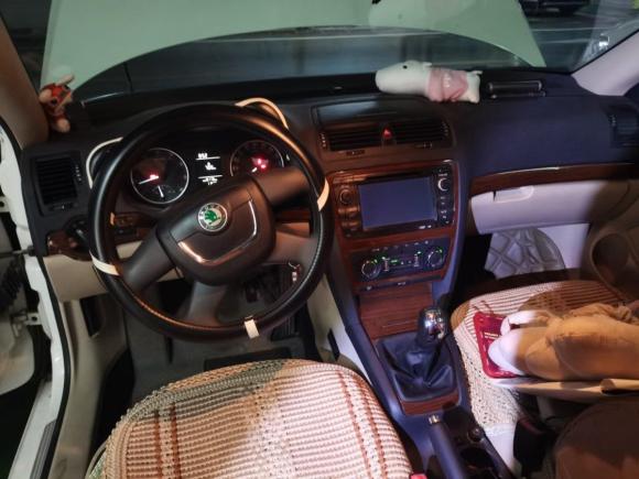 [南京·苏A] 二手斯柯达明锐2012款 1.6L 手动逸俊版