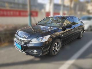 本田雅阁2016款2.0L舒适版