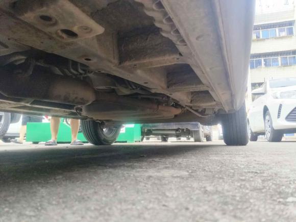 [深圳·粤L] 二手宝骏宝骏5602015款 1.8L 手动豪华型