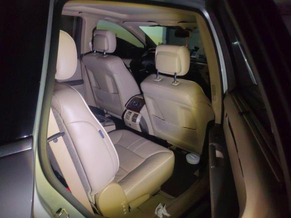 [上海·沪A] 二手奔驰奔驰R级2011款 R 350 L 4MATIC