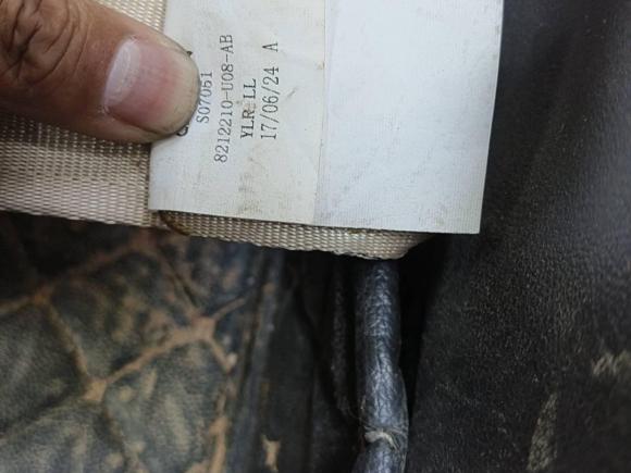 [成都·川A] 二手长安逸动2016款 1.6L 手动风尚型