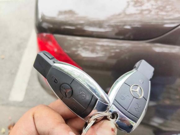 [上海·沪C] 二手奔驰奔驰S级2010款 S 600 L