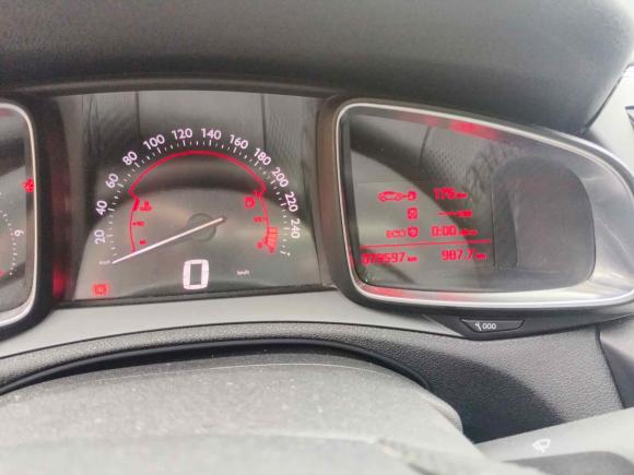 [南通·苏F] 二手DSDS 62016款 1.6T 豪华版THP160