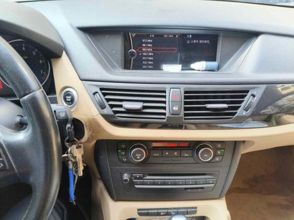 [上海·沪B] 二手宝马宝马X12010款 xDrive25i