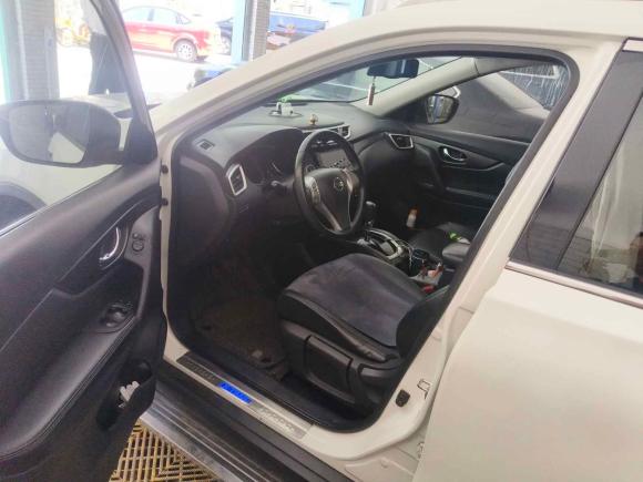 [上海·沪B] 二手日产奇骏2014款 2.0L CVT舒适版 2WD