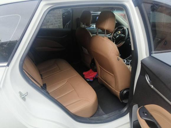 [上海·沪B] 二手别克阅朗2018款 18T 自动旗舰型