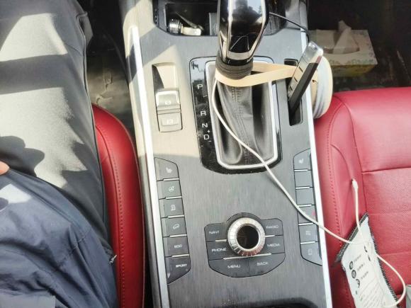 [南通·苏F] 二手魏牌魏牌 VV52017款 2.0T 超豪型