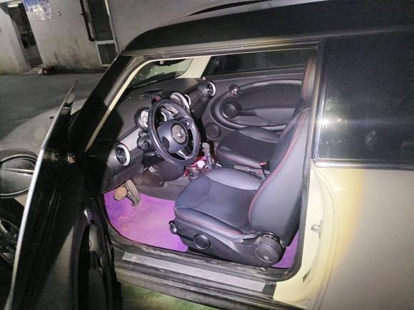 [金华·浙G] 二手MINIMINI CLUBMAN2011款 1.6L ONE