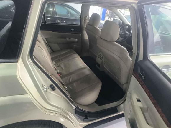 [广州·粤A] 二手斯巴鲁傲虎2011款 2.5i豪华版