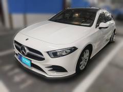 [上海·沪C] 奔驰奔驰A级2020款 A 200 L 运动轿车