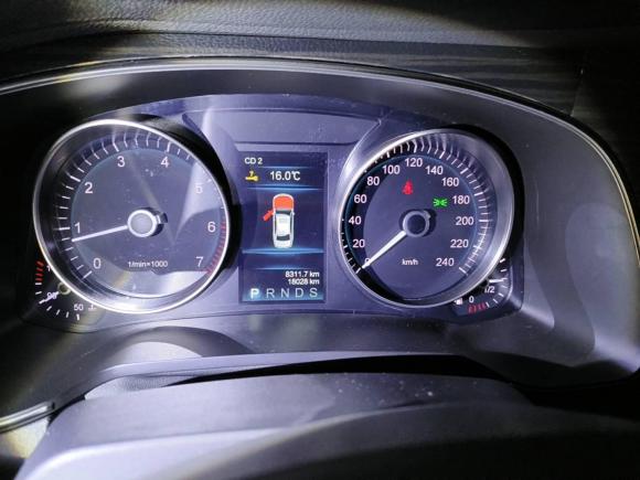 [杭州·浙A] 二手红旗红旗H72018款 2.0T 精英版