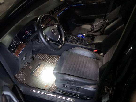 [上海·皖K] 二手大众迈腾2018款 330TSI DSG 尊贵型