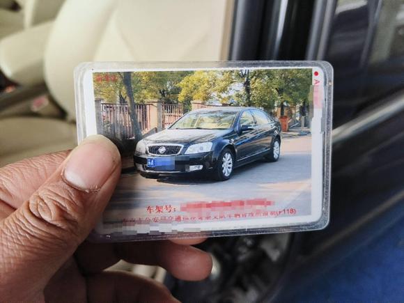 [南京·苏A] 二手别克林荫大道2010款 3.0 豪华版